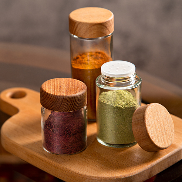 تصویر ادویه پاش‌های نقلی لوتوس درب چوبی