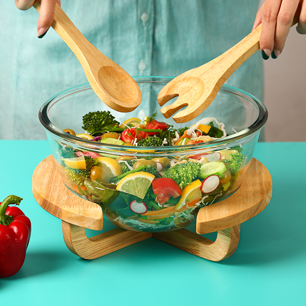 تصویری دیگر از سالاد خوری برند میس گلس