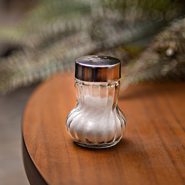 تصویری دیگر از نمک پاش کلاسیک