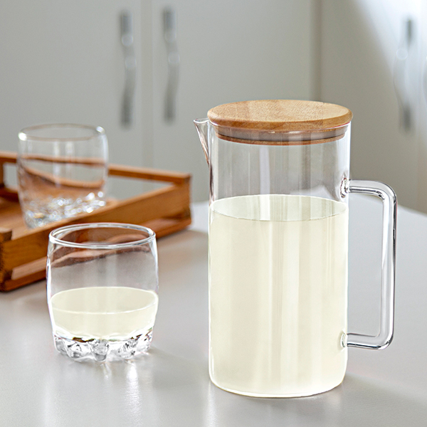 تصویر پارچ پیرکس میس گلس