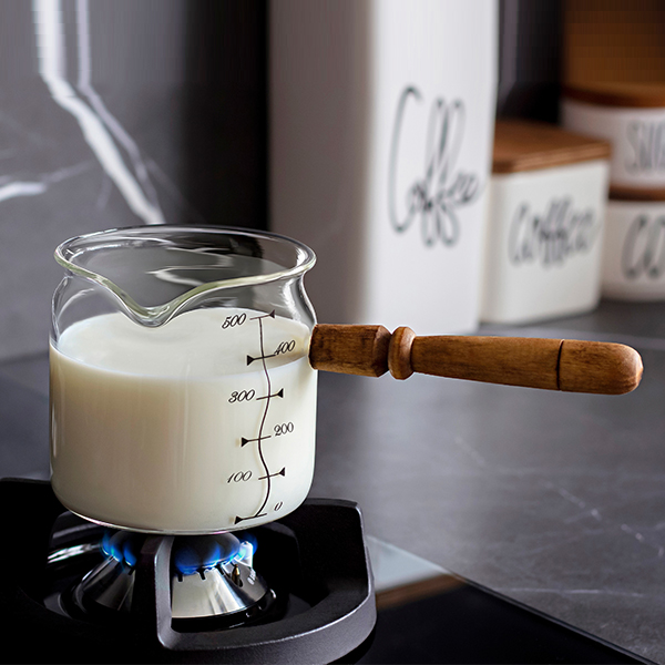 تصویر شیر جوش پیرکس بزرگ میس گلس